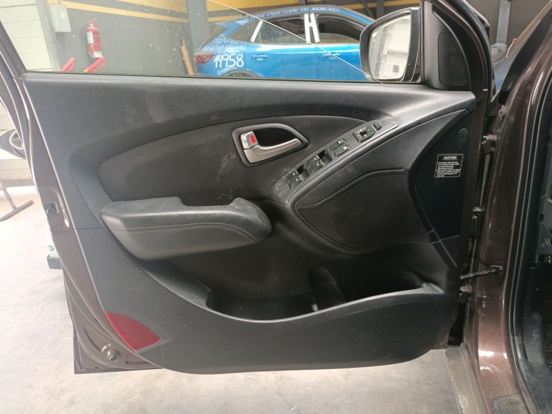 Recambio de guarnecido puerta delantera izquierda para hyundai ix35 (lm, el, elh) 1.7 crdi referencia OEM IAM   
