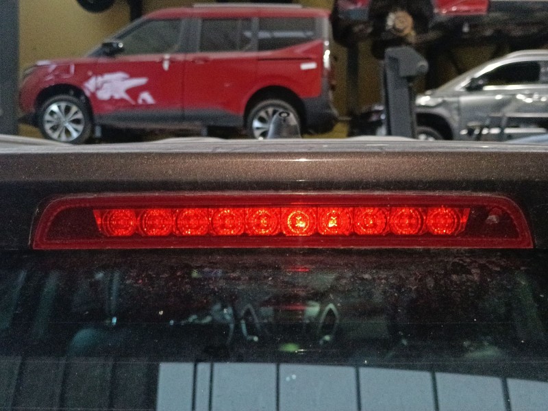 Recambio de luz central de freno para hyundai ix35 (lm, el, elh) 1.7 crdi referencia OEM IAM   