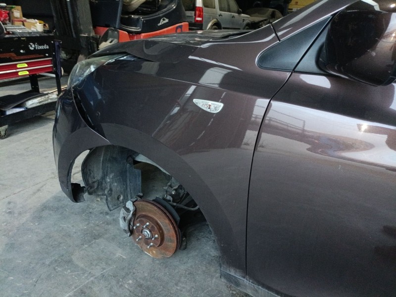 Recambio de aleta delantera izquierda para hyundai ix35 (lm, el, elh) 1.7 crdi referencia OEM IAM   