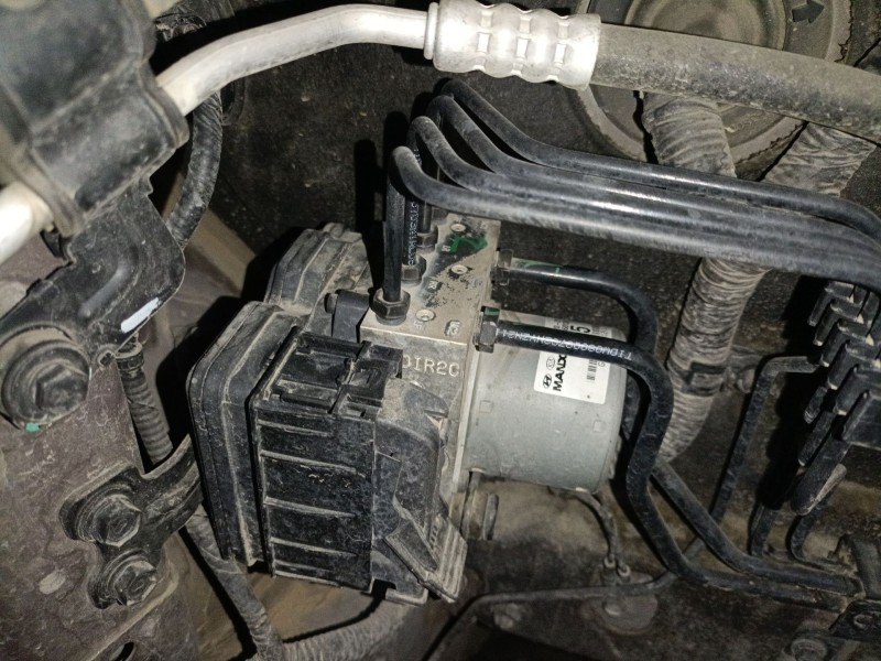Recambio de abs para hyundai ix35 (lm, el, elh) 1.7 crdi referencia OEM IAM 589202Y350  