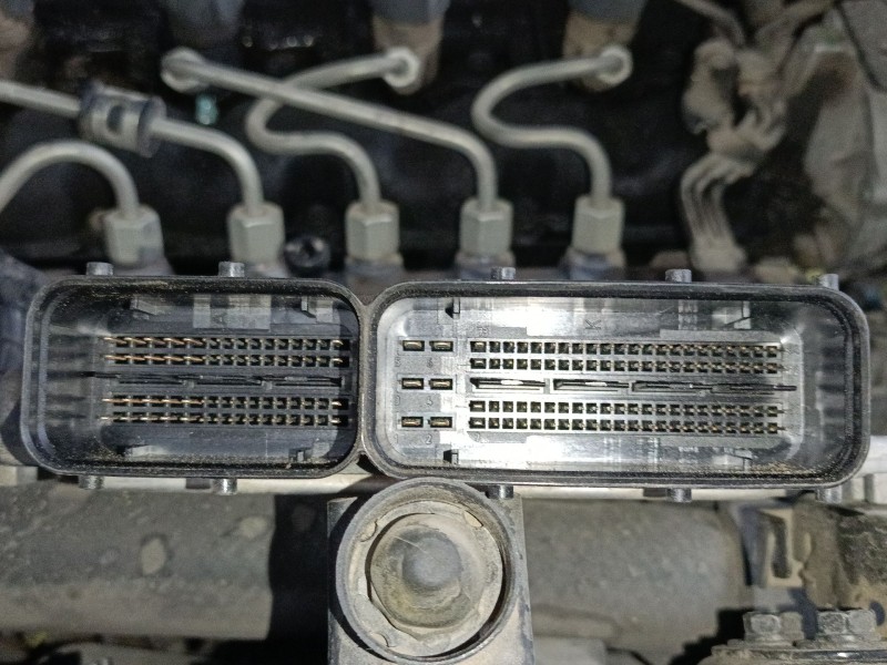 Recambio de centralita motor uce para hyundai ix35 (lm, el, elh) 1.7 crdi referencia OEM IAM 391202A000 0281017696 