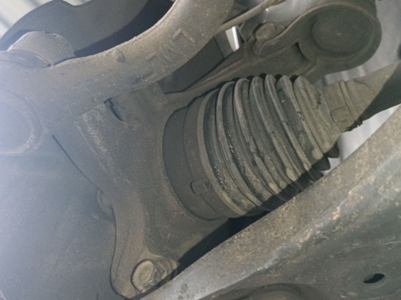 Recambio de mangueta delantera izquierda para hyundai ix35 (lm, el, elh) 1.7 crdi referencia OEM IAM   