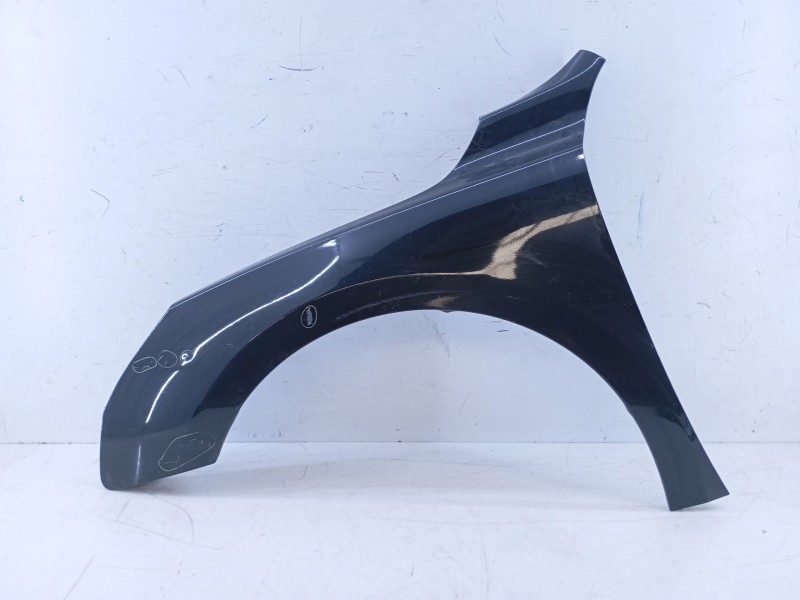 Recambio de aleta delantera izquierda para peugeot 508 allure hybrid4 referencia OEM IAM   