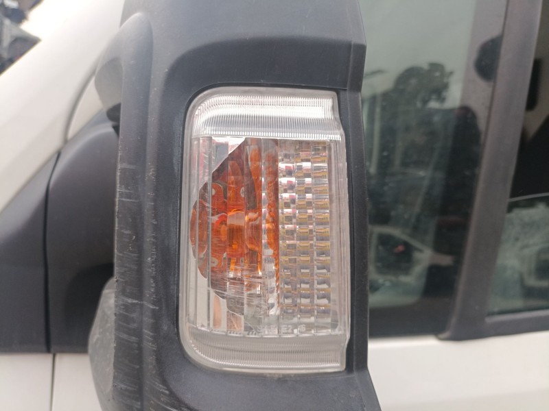 Recambio de retrovisor izquierdo electrico para peugeot boxer furgoneta 2.0 bluehdi 130 referencia OEM IAM   