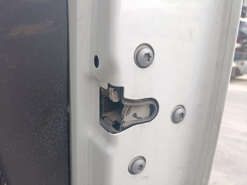 Recambio de cerradura puerta delantera derecha para peugeot boxer furgoneta 2.0 bluehdi 130 referencia OEM IAM   