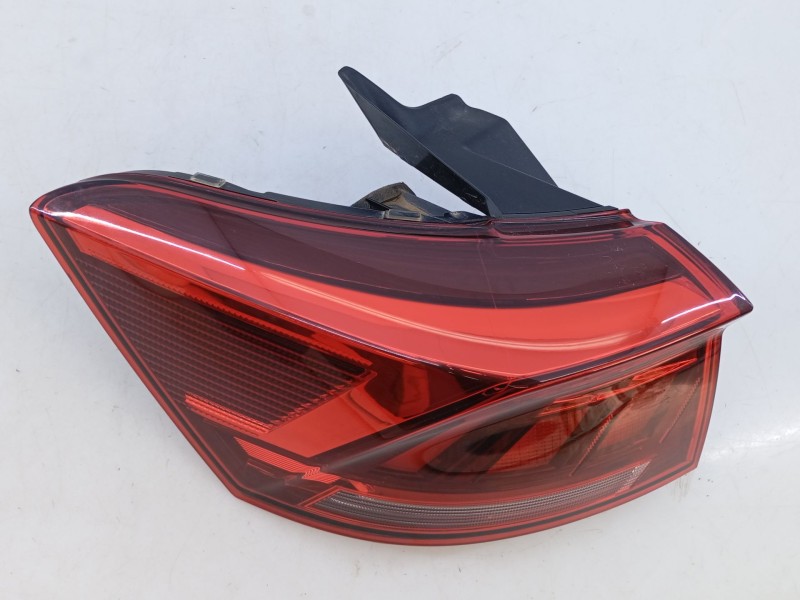 Recambio de piloto trasero izquierdo para volkswagen t-roc (a11, d11) 1.5 tsi referencia OEM IAM 2GA945095D  