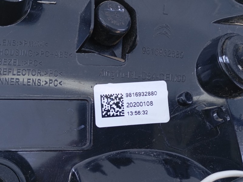 Recambio de piloto trasero derecho porton para citroën c5 aircross (ac_, aj_, ar_, a4_) 1.5 bluehdi 130 (acyhzj, acyhzr) referen