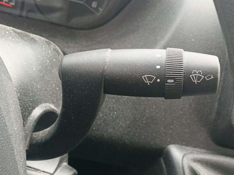 Recambio de mando limpia para peugeot boxer furgoneta 2.0 bluehdi 130 referencia OEM IAM   