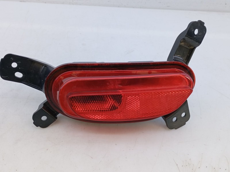 Recambio de piloto trasero derecho de paragolpes para mg zs suv (azs1) 1.5 vti referencia OEM IAM A33005R0100 AC230907059-03 