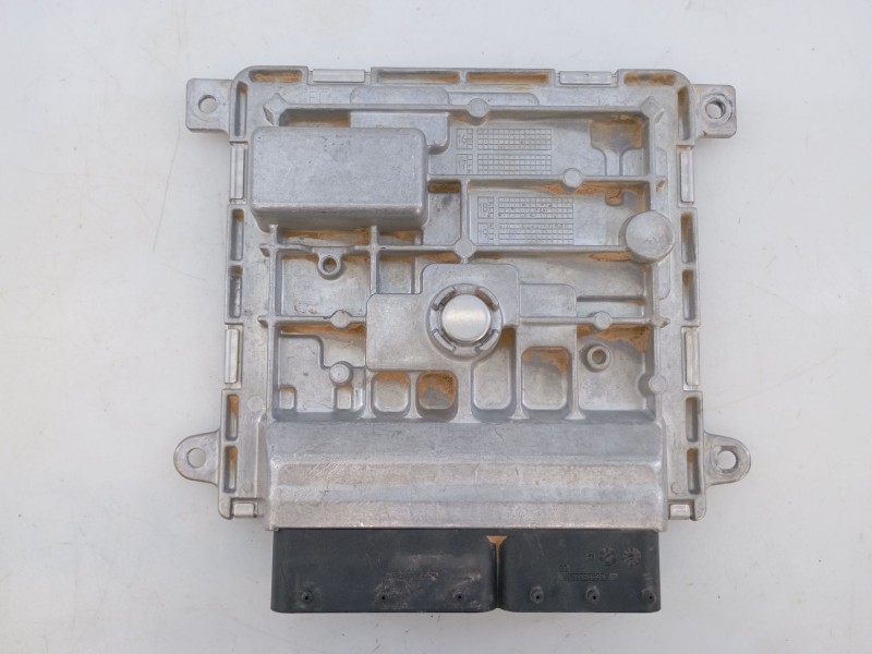 Recambio de centralita motor uce para mercedes-benz cla shooting brake (x118) cla 200 (118.687) referencia OEM IAM A2829003300 A
