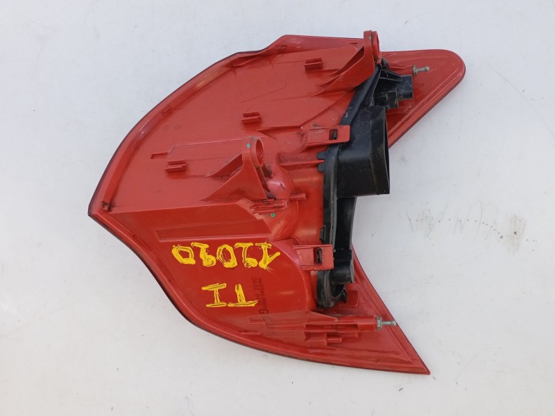 Recambio de piloto trasero izquierdo para peugeot 3008 active referencia OEM IAM 9683460880  