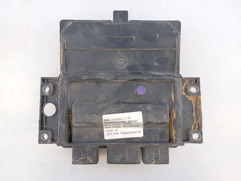 Recambio de centralita motor uce para nissan nv200 furgoneta 1.5 dci 85 (m20, m20m) referencia OEM IAM 8200911560 8200909666 