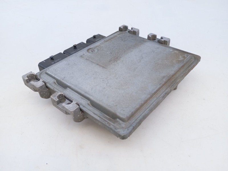 Recambio de centralita motor uce para nissan qashqai i (j10, nj10) 1.5 dci referencia OEM IAM 23710JD54D S180033104 