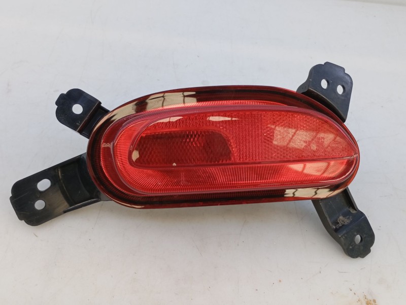 Recambio de piloto trasero izquierdo paragolpes para mg zs suv (azs1) 1.5 vti referencia OEM IAM A33005L0100 AC23090705902 