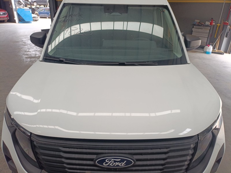Recambio de capot para ford transit courier referencia OEM IAM   