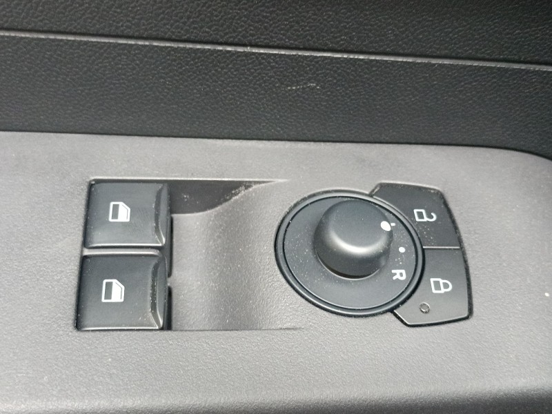Recambio de mando elevalunas delantero izquierdo para ford transit courier referencia OEM IAM   