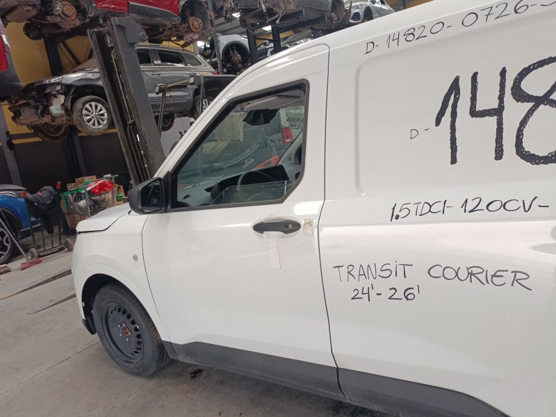 Recambio de puerta delantera izquierda para ford transit courier referencia OEM IAM   