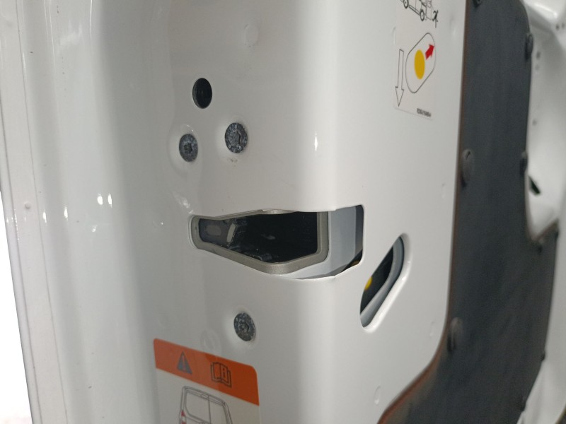 Recambio de cerradura maletero / porton para ford transit courier referencia OEM IAM   
