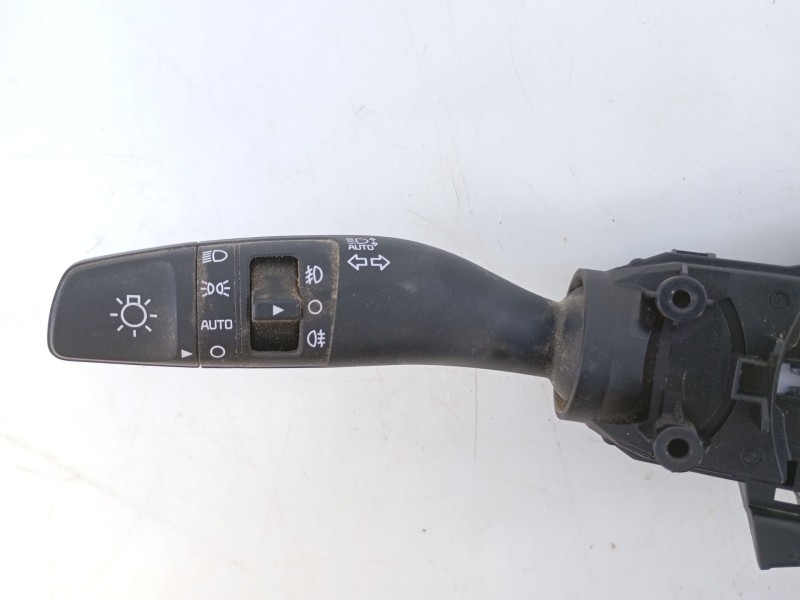 Recambio de mando intermitentes para kia rio iv (yb, sc, fb) 1.2 cvvt referencia OEM IAM 93404D4962  