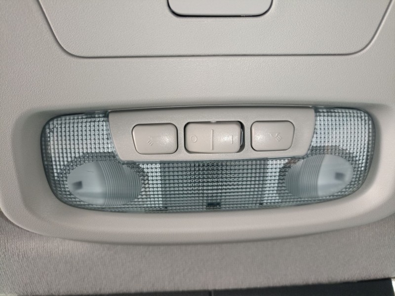Recambio de luz interior para ford transit courier referencia OEM IAM   