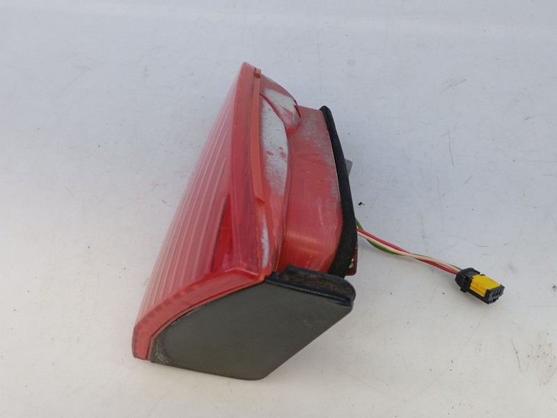 Recambio de piloto trasero derecho porton para peugeot 607 (9d, 9u) 2.2 hdi referencia OEM IAM   E2-B3-13-2