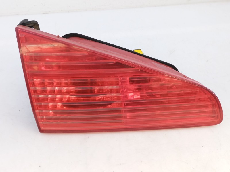 Recambio de piloto trasero izquierdo porton para peugeot 607 (9d, 9u) 2.2 hdi referencia OEM IAM   E2-B3-13-2