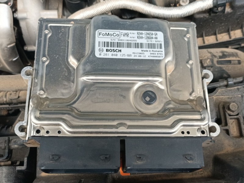 Recambio de centralita motor uce para ford transit courier referencia OEM IAM R2XA12A650GA 0281040125 