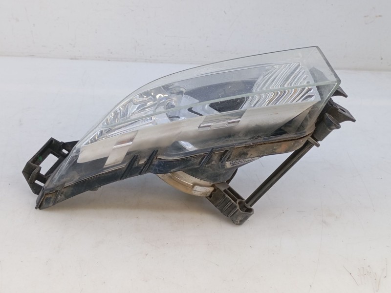 Recambio de faro antiniebla derecho para opel insignia a (g09) 2.0 cdti (68) referencia OEM IAM 13226829 662588547 E2-B6-2-2