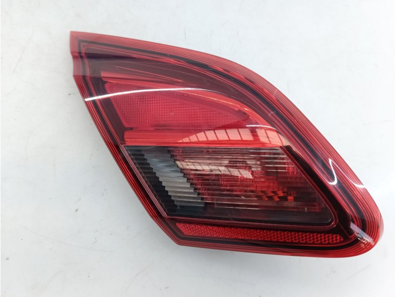 Recambio de piloto trasero izquierdo porton para opel corsa e (x15) 1.4 (08, 68) referencia OEM IAM 39012623  E2-B6-2-2