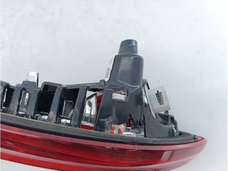 Recambio de piloto trasero izquierdo porton para opel corsa e (x15) 1.4 (08, 68) referencia OEM IAM 39012623  E2-B6-2-2