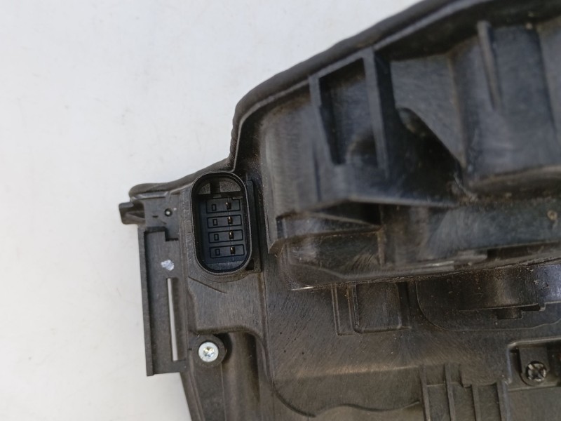 Recambio de cerradura puerta trasera derecha para bmw x1 (f48) xdrive 20 d referencia OEM IAM 728194009 18283810cz 