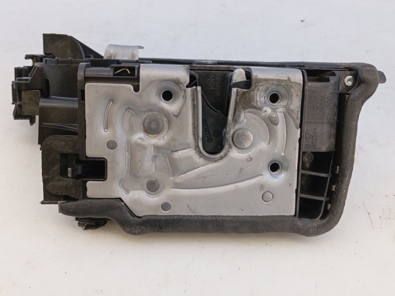 Recambio de cerradura puerta trasera derecha para bmw x1 (f48) xdrive 20 d referencia OEM IAM 728194009 18283810cz 