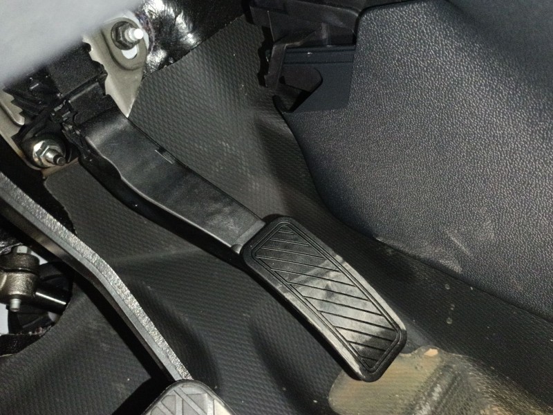 Recambio de pedal acelerador para ford transit courier referencia OEM IAM   