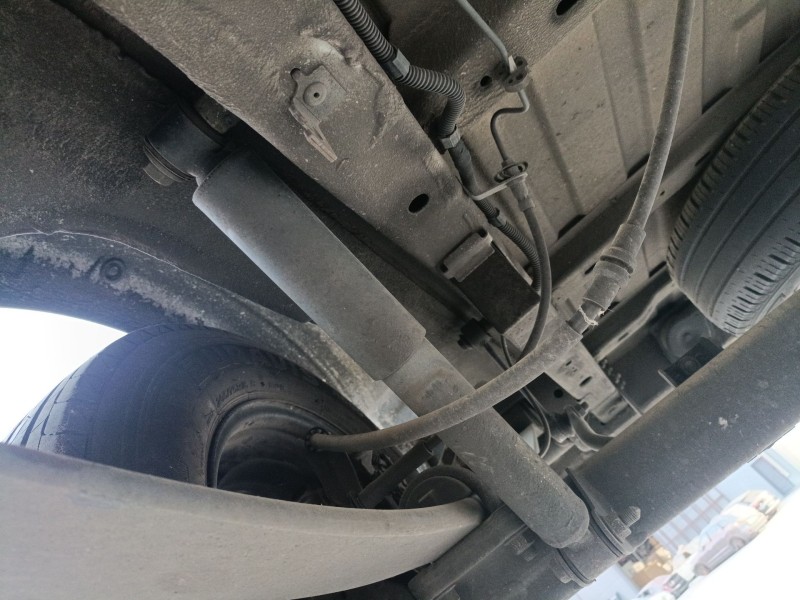 Recambio de amortiguador trasero derecho para volkswagen crafter furgoneta (sy_, sx_) 2.0 tdi referencia OEM IAM   