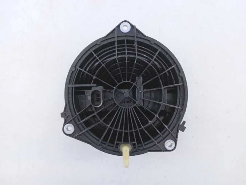 Recambio de maneta exterior porton para volkswagen golf viii (cd1, da1) 1.0 tsi referencia OEM IAM 5G9827489D  