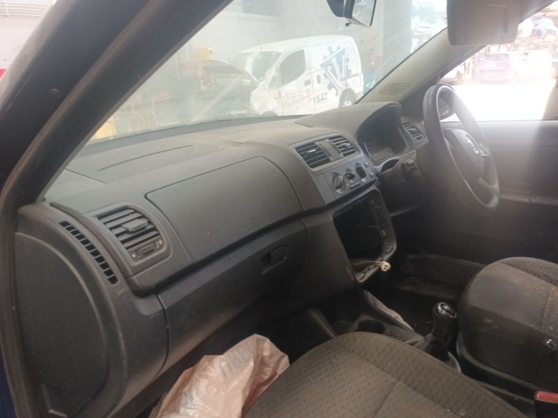 skoda roomster (5j7) del año 2010