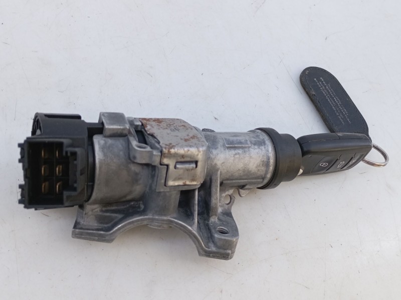 Recambio de antirrobo para skoda roomster (5j7) 1.2 tdi referencia OEM IAM 6R0905851B 6R0905865 