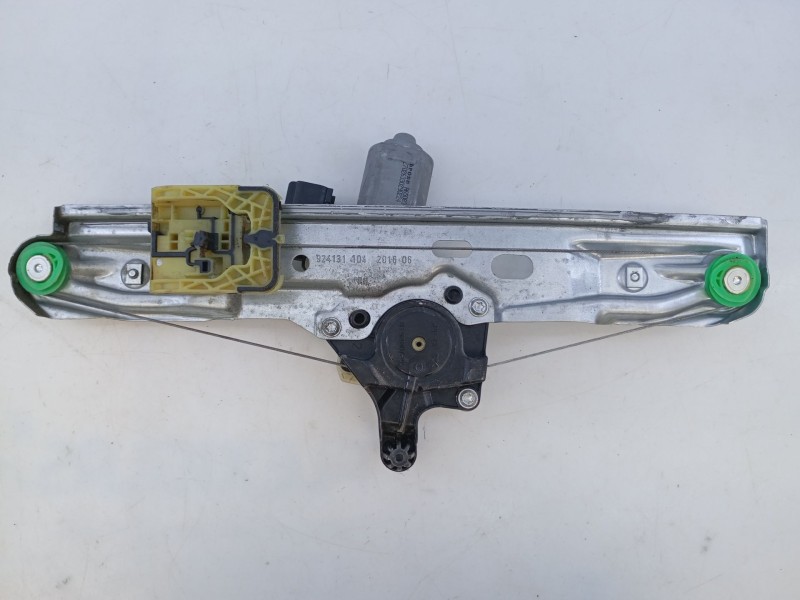 Recambio de elevalunas trasero derecho para ford focus iii turnier 1.5 tdci referencia OEM IAM   