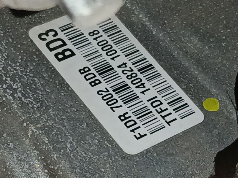 Recambio de caja cambios para ford transit courier referencia OEM IAM F1DR7002BDB  