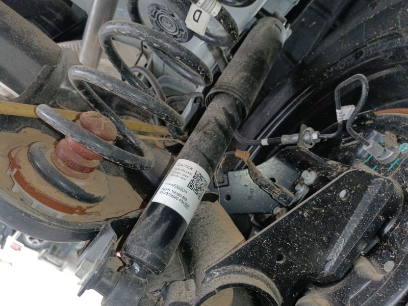 Recambio de amortiguador trasero derecho para ford transit courier referencia OEM IAM R2X6118080BB  