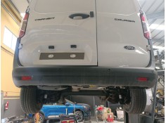 Recambio de paragolpes trasero para ford transit courier referencia OEM IAM   