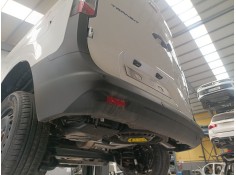 Recambio de paragolpes trasero para ford transit courier referencia OEM IAM    2