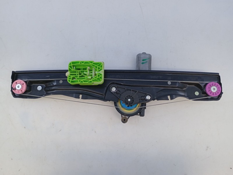 Recambio de elevalunas trasero derecho para bmw x1 (f48) sdrive 18 d referencia OEM IAM 71019003  