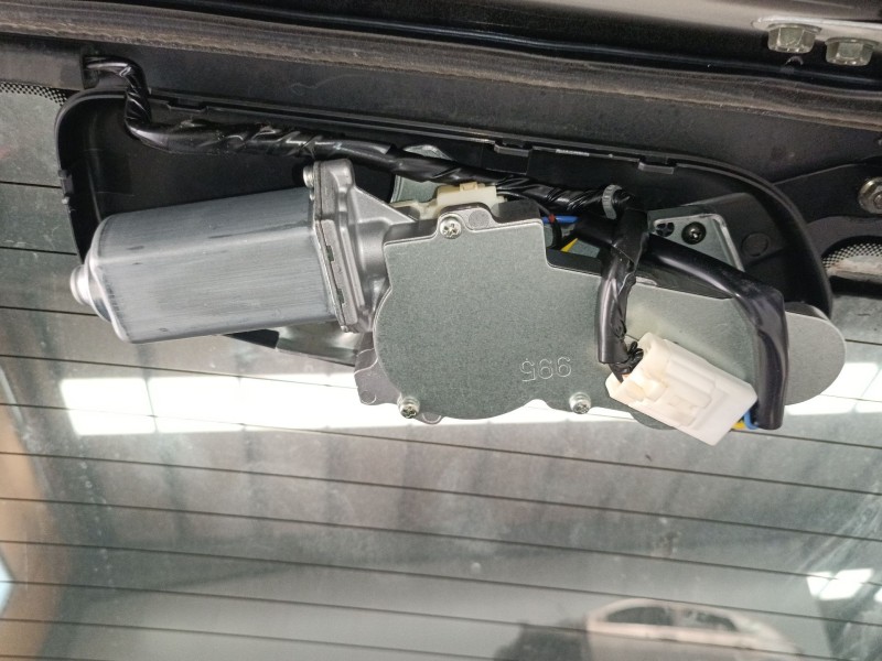 Recambio de motor limpia trasero para nissan pathfinder iii (r51) 2.5 dci 4wd referencia OEM IAM   