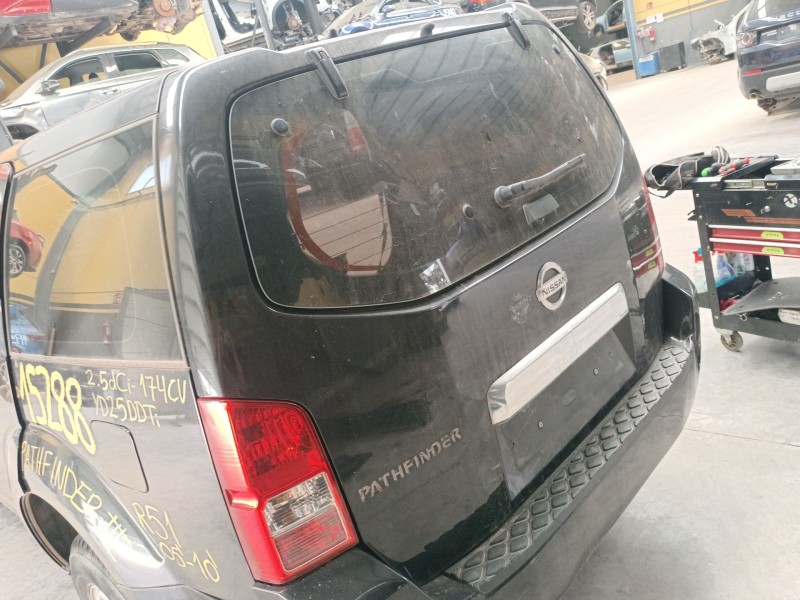 Recambio de porton trasero para nissan pathfinder iii (r51) 2.5 dci 4wd referencia OEM IAM   