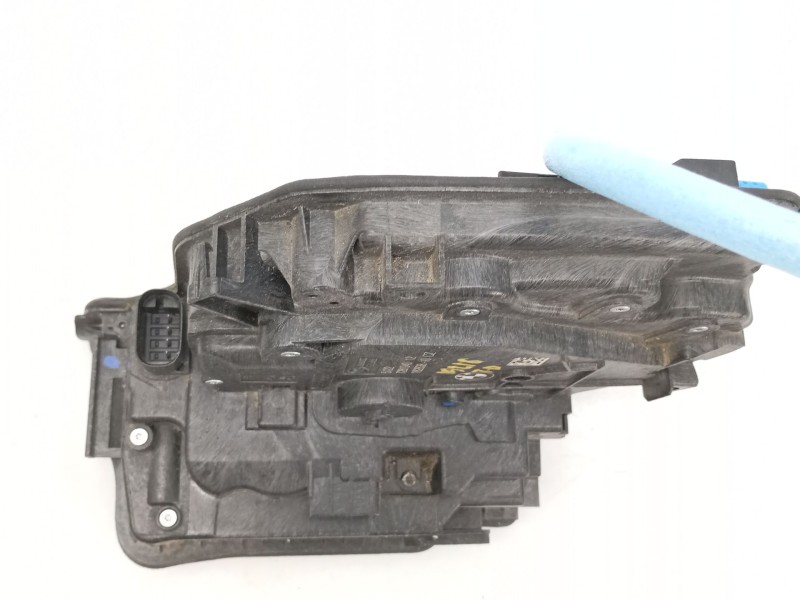 Recambio de cerradura puerta trasera derecha para bmw x1 (f48) sdrive 18 d referencia OEM IAM 728194012 18283810CZ 