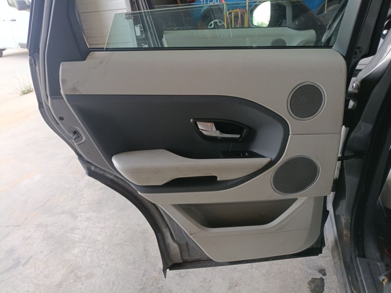 Recambio de guarnecido puerta trasera izquierda para land rover range rover evoque (l538) 2.2 d referencia OEM IAM   