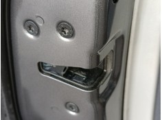 CERRADURA PUERTA TRASERA IZQUIERDA 