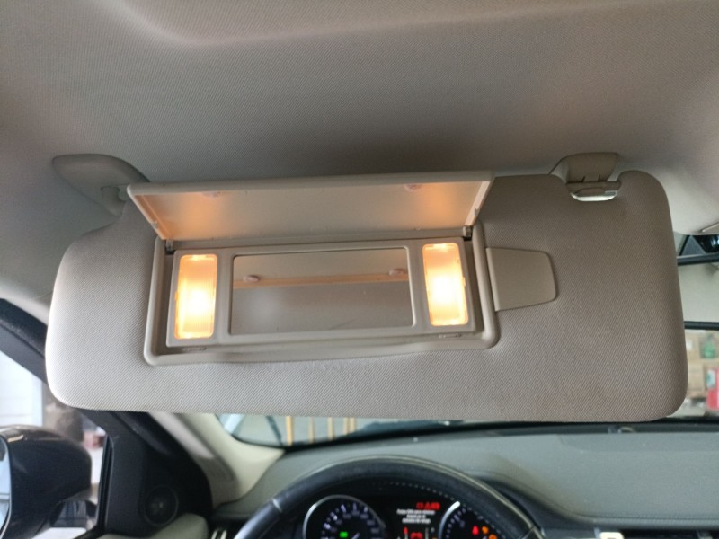 Recambio de parasol izquierdo para land rover range rover evoque (l538) 2.2 d referencia OEM IAM   