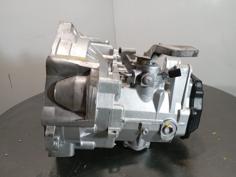 Recambio de caja cambios para volkswagen caddy iii furgoneta/monovolumen (2ka, 2kh, 2ca, 2ch) 1.6 tdi referencia OEM IAM   